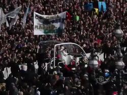 B-ROLL - Last weekly public audience of Benedict XVI from St. Peter's Square at St. Peter's Square on February 27, 2013 in Vatican City, Vatican. (Footage by Giulio Origlia/Getty Images) Stock Footage