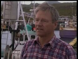 WRAP Whalers make first kill, boat back in harbour Instructional Video