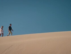 Couple in desert Stock Footage