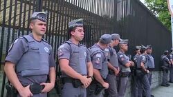 CLEAN : Brazilians protest against Trump's import surcharge on steel News Clip