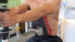 Body builder - Seated row Stock Footage