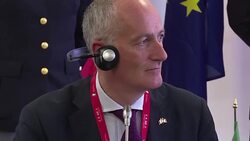 CLEAN : Italy plays down London attacker slipping through net News Clip