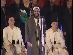 BOSNIA: POP SINGER WHO CONVERTED TO ISLAM RETURNS TO STAGE News Clip