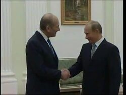 Olmert lays wreath at Tomb of the Unknown Soldier, presser with Putin News Clip