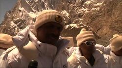 Rescue work to recover bodies of 129 soldiers buried in avalanche Instructional Video