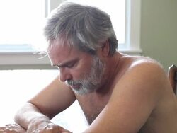 Too much to bear. Stock Footage