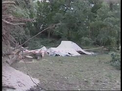 Clinton and Mandela speak at Aids conference News Clip