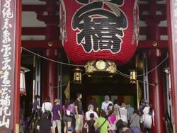 MS, Entrance to Senso-ji temple, Tokyo, Japan Stock Footage