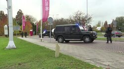 VOICED : Policia registro aeropuerto de Roterdam tras amenaza News Clip