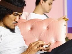 Men with touchscreen phone Stock Footage