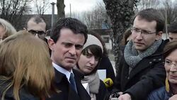 CLEAN : French PM: Europe cant welcome all the refugees News Clip