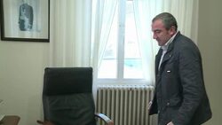 CLEAN : Foreigners seek to snap up abandoned house News Clip