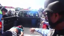 CLEAN : Hondurans protesting tollbooths violently dispersed by police News Clip