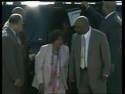 Michael Jackson arrives for trial Instructional Video