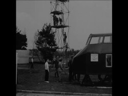 CAN178  CONGO MILITARY CHIEF MOBUTU WATCHES GUARDS TRAIN News Clip