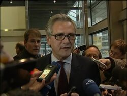 GM and EU govts discuss restructuring News Clip