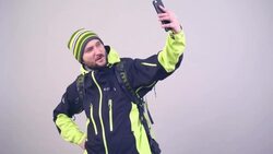 cheerful tourist with doing selfie Stock Footage