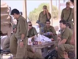 Tanks moving along border; Govt spokesman reacts to Bush presser News Clip