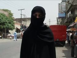 Transforming traditional Muslim fashions in Pakistan News Clip