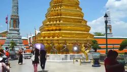 HD Timelapse - Crowded people at emerald temple Stock Footage