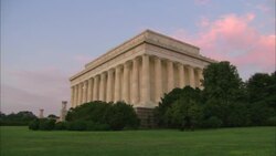 Lincoln Memorial at dusk Stock Footage