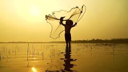 HD slow motion:Local lifestyles of fisherman working in the morning sunrise. Stock Footage