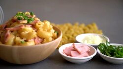 macaroni cheese and ham Stock Footage