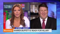 Why Warren Buffetts 'Ready for Hillary News Clip