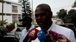 CLEAN : Angolan opposition candidate Abel Chivukuvuku votes News Clip