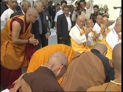Spiritual leader attends enshrinement of the Buddha's relics at inauguration News Clip