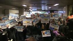 VOICED : Cientos de turcos en el metro denuncian c News Clip