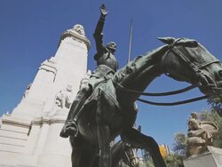 Don Quijote and Cervantes Monument in Madrid Stock Footage