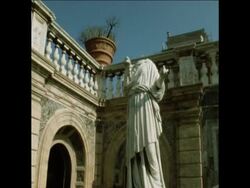 SYND 7 7 71 ROME STATUE VANDALS News Clip