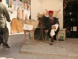 Tunisian basket maker Stock Footage