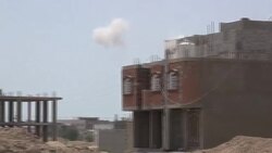 CLEAN : Fighting rages on in Yemens southern city of Aden News Clip
