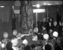 QUEEN MOTHER UNVEILS 'POUIHI' News Clip