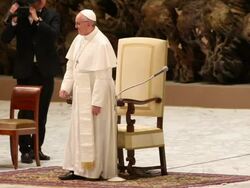 B-ROLL - Pope Francis Holds An Audience With Journalists And The Media at Hall Paul VI on March 16, 2013 in Vatican City, Vatican. (Footage by Giulio Origlia/Getty Images) Stock Footage