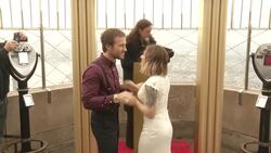 11 couples marry atop the Empire State Building on Valentine's Day Instructional Video
