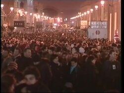 Reactions from crowd queuing to see Pope Instructional Video