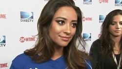 Aaron Paul, Chase Crawford, Michael B. Jordan arrive to compete in DirecTV Beach Bowl News Clip