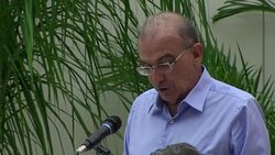 VOICED : Colombia y las FARC reglamentan el proximo alto al fuego News Clip