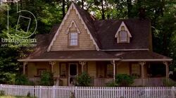 Static shot of a country house, clip 6 Stock Footage