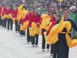 MS Villagers performing yangko dance in traditional festive folk celebration or carnival during chinese spring festival  AUDIO  / xi'an, shaanxi, china Stock Footage