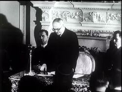 RUSSIAN HONOURS RAF PILOTS - News Clip