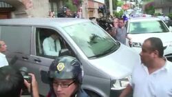 VOICED : Mil anos de soledad y tristeza News Clip