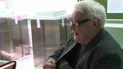 CLEAN : Moscow mayoral poll: vox pop of people vot News Clip