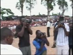 Ten-thousand attend opposition rally calling for strike Instructional Video