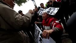 CLEAN : Censored China paper to publish News Clip