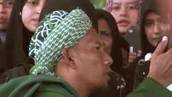 CLEAN : In somber homecoming Malaysia lays MH17 dead to rest News Clip