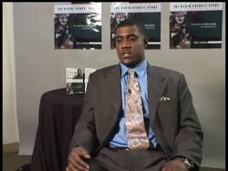 Buffalo Bills tight end Kevin Everett sat down with The Associated Press Thursday to discuss his recovery from an on field neck injury that nearly left him paralyzed News Clip